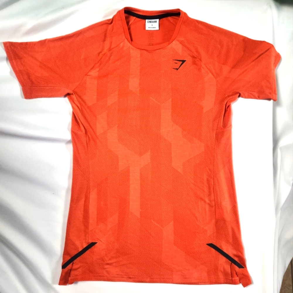 Gymshark Men's Size Small Breathable, Moisture Wicking T-Shirt Orange Crush